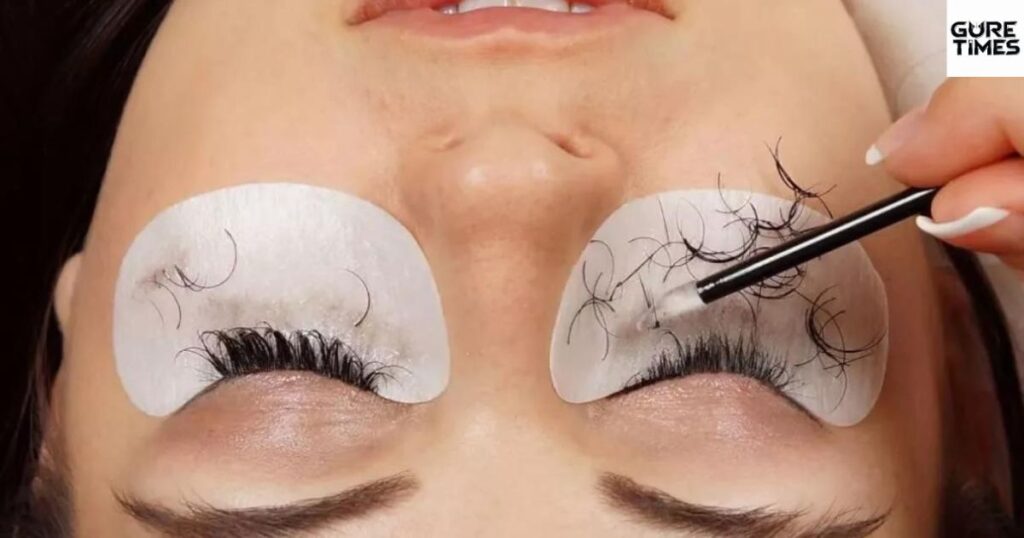 Eyelash Extension Removal